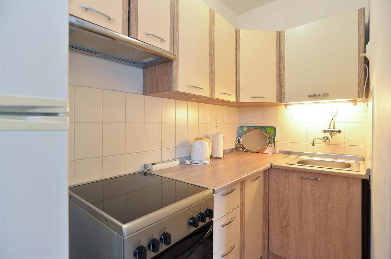 Apartments Jadranka 612 Rabac Exterior foto